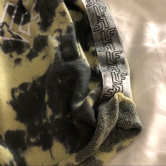 LF shorts medium - Picture 2 of 7